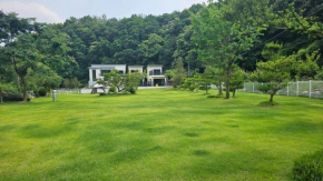 Wonju Gwirae 630 Dog Pool Villa
